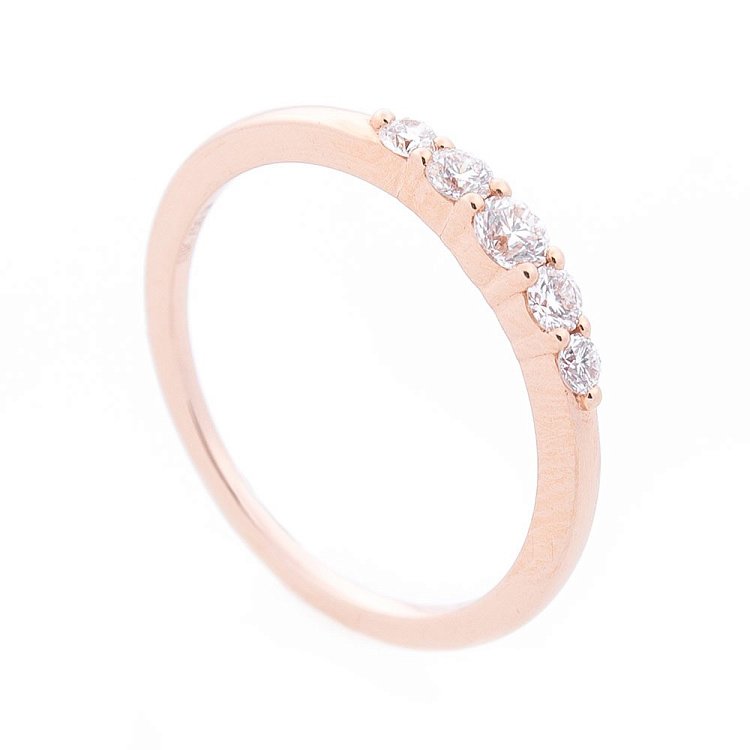 Золотий перстень з діамантами кб0240ch Золотий перстень з діамантами кб0240ch від ювелірного магазину Онікс