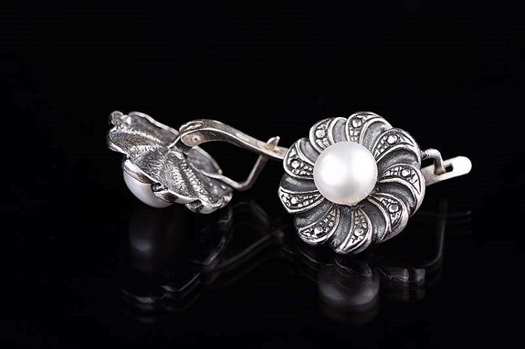 Серьги "Цветочки" (культ. пресн. жемчуг) 12230 от ювелирного магазина Оникс - 3