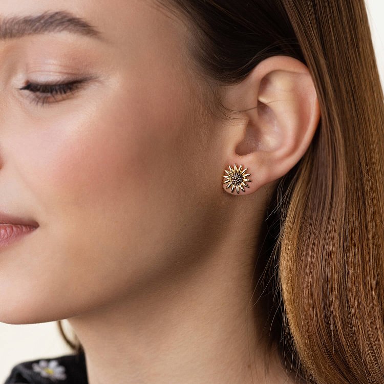 Серьги - пусеты "Подсолнухи" в желтом золоте с08226 от ювелирного магазина Оникс - 1