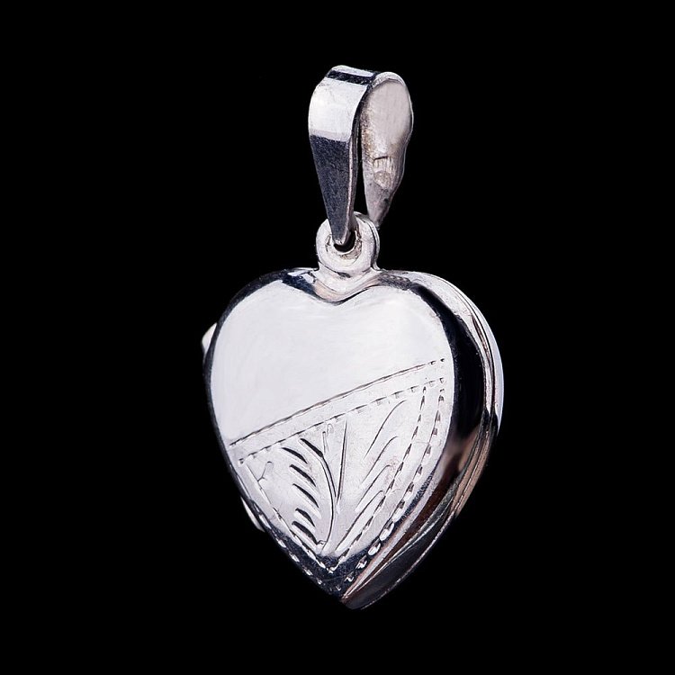 Кулон для фотографії в формі серця 132028 від ювелірного магазину Онікс