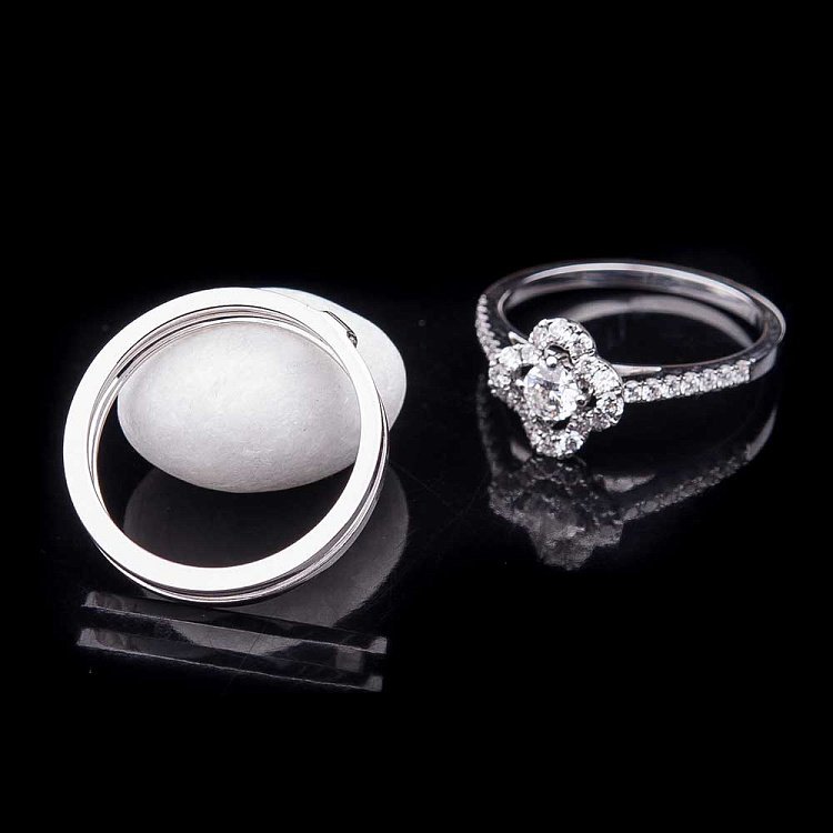 Золотое кольцо с бриллиантами DR16650cha от ювелирного магазина Оникс - 3