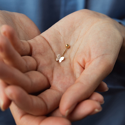 Золотий пірсинг в пупок "Метелик" з фіанітами пир00239 №2