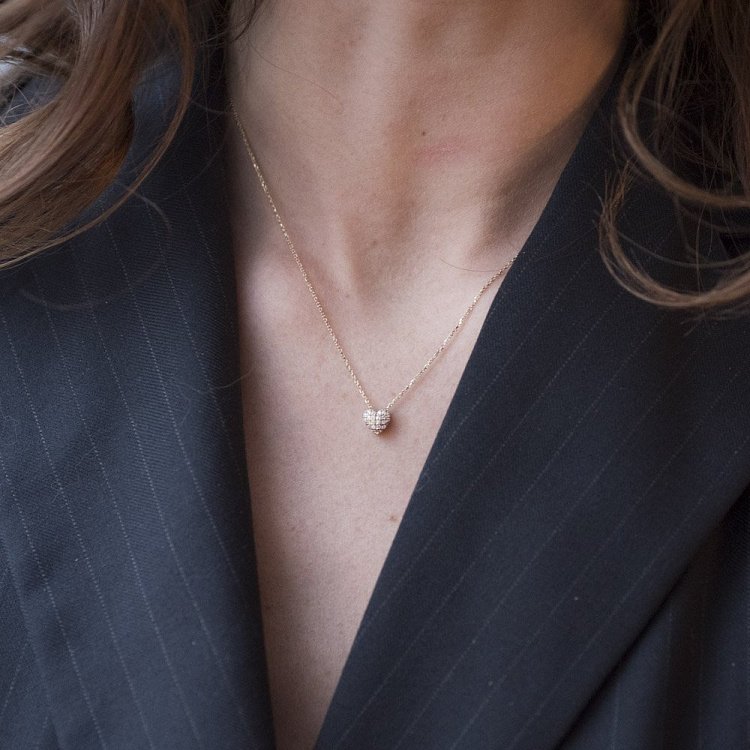 Золоте кольє "Сердечко" з фіанітами кол01079 від ювелірного магазину Онікс