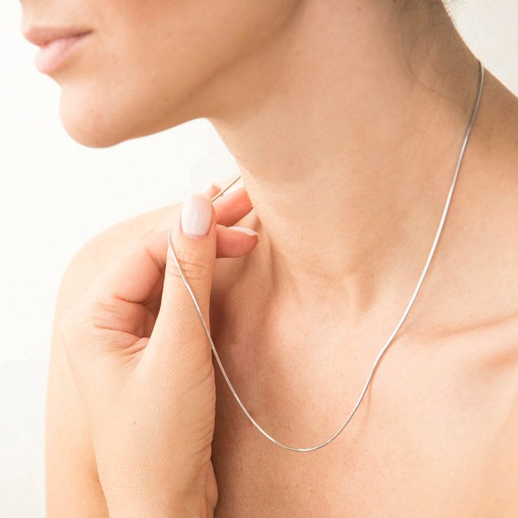 Золотий ланцюжок плетіння Снейк (1 мм) ц00210 від ювелірного магазину Онікс - 2