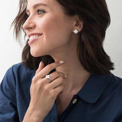 Сережки "Конюшина" на англійській застібці с06363 №4