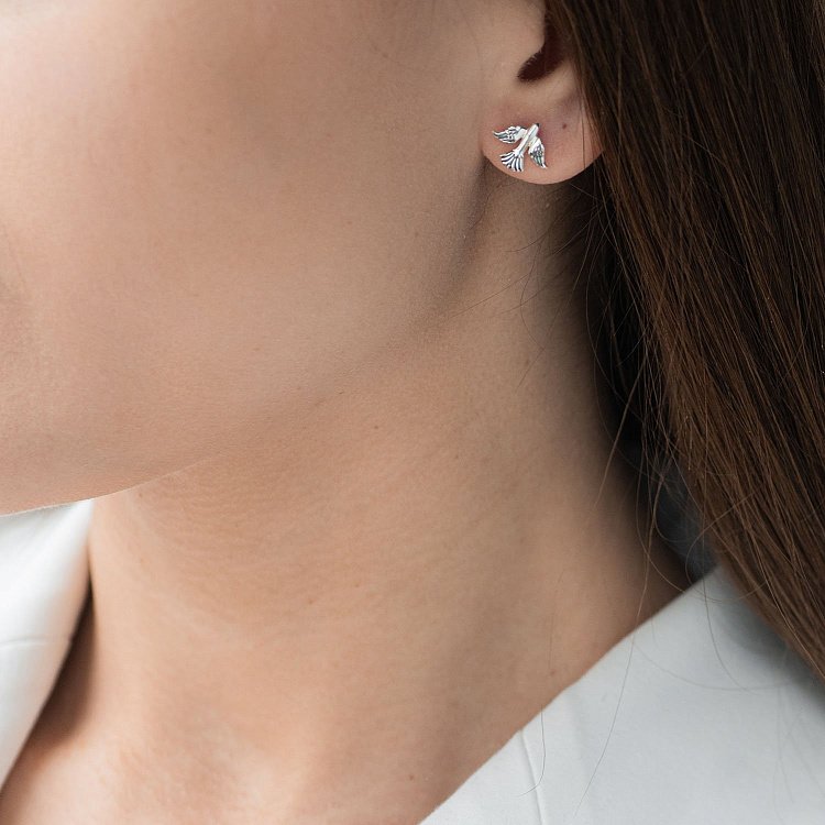 Срібні сережки - пусети "Пташки" 122713 від ювелірного магазину Онікс