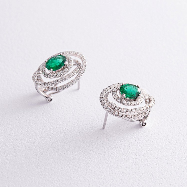 Золотые серьги с изумрудами и бриллиантами doubs654 от ювелирного магазина Оникс - 3