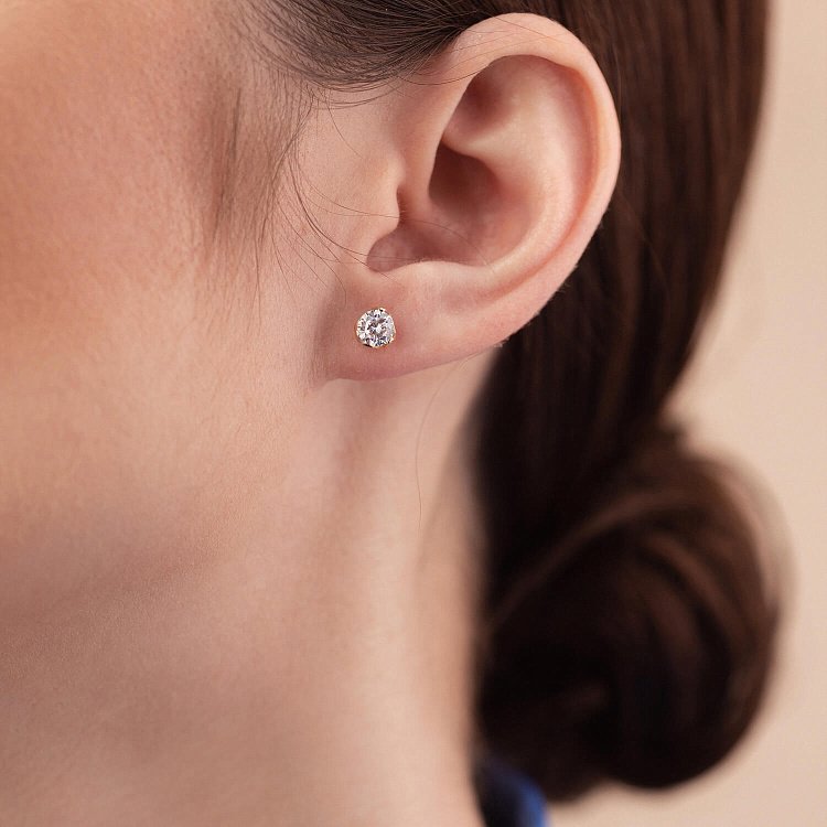 Сережки - пусети з фіанітами (жовте золото) с08346 від ювелірного магазину Онікс - 1