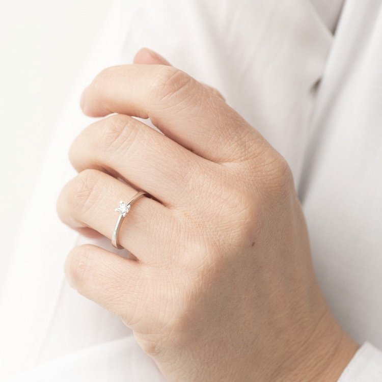 Золотое помолвочное кольцо с бриллиантом кб0133arp - 4 Золотое помолвочное кольцо с бриллиантом кб0133arp от ювелирного магазина Оникс - 4