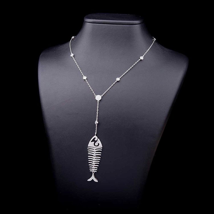 Серебряное колье "Рыбка" с фианитами 18287 от ювелирного магазина Оникс - 2