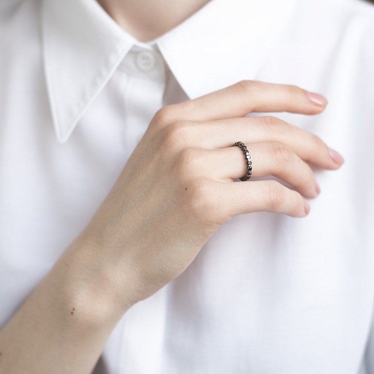 Золотий перстень з діамантами (оксидування) кб0265ar від ювелірного магазину Онікс - 1