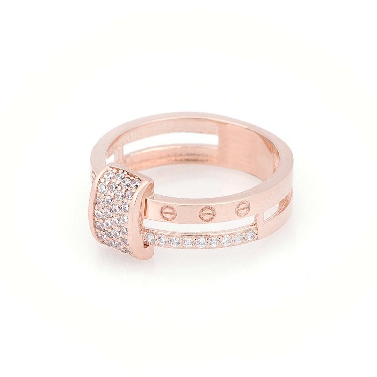 Золотое кольцо с фианитами к04939 от ювелирного магазина Оникс - 1