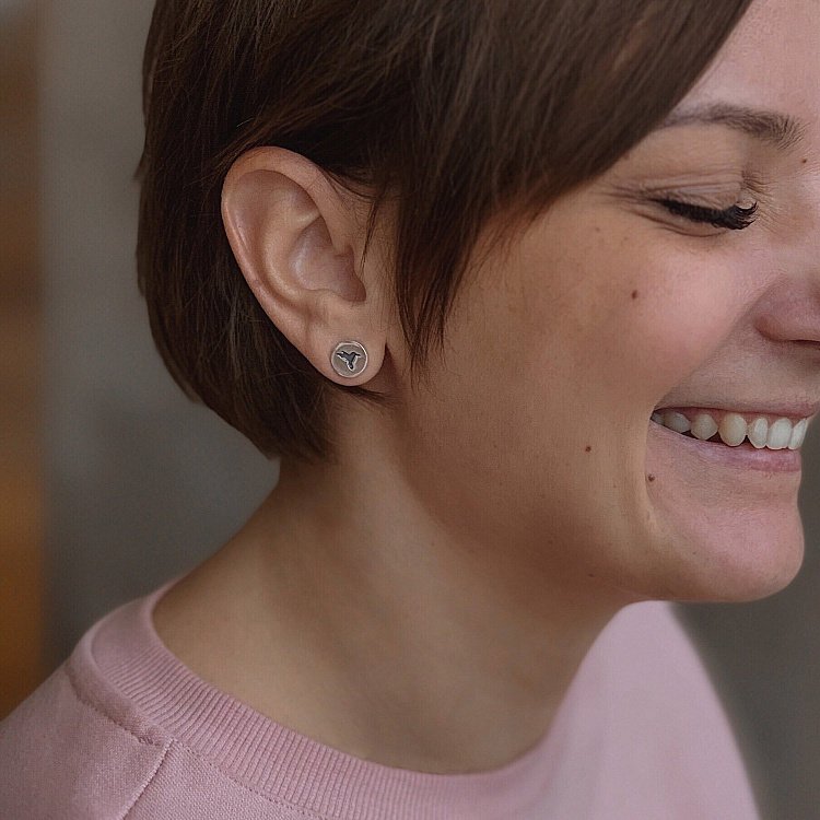 Серьги - пусеты "Колибри" в белом золоте с06704 - 5 Серьги - пусеты "Колибри" в белом золоте с06704 от ювелирного магазина Оникс - 5