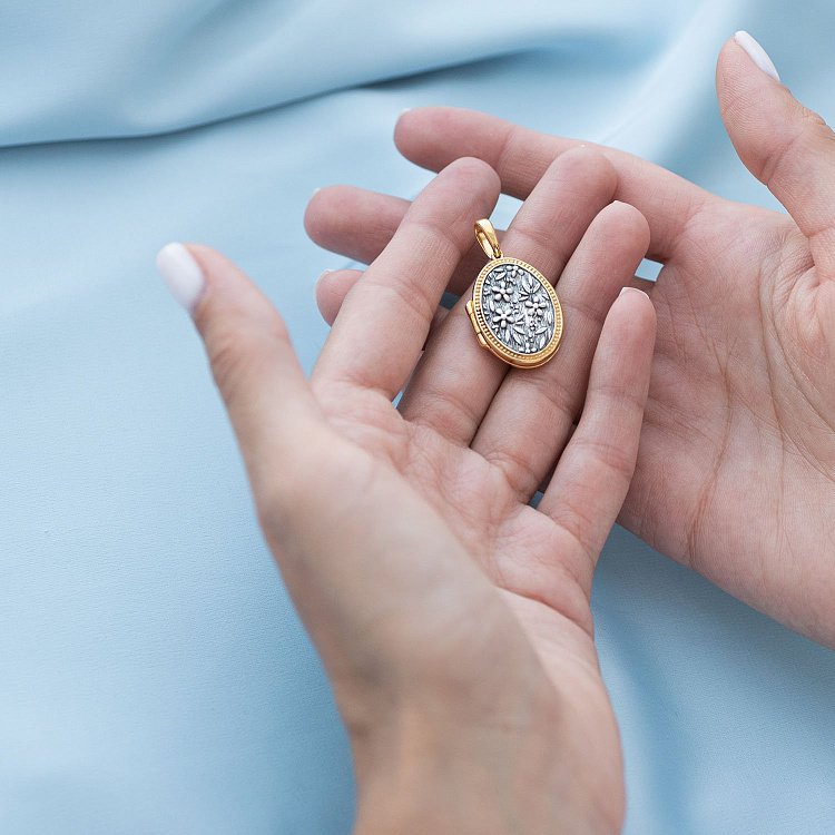 Срібний кулон для фотографії "Квіти" (позолота, чорніння) 133041 від ювелірного магазину Онікс - 2