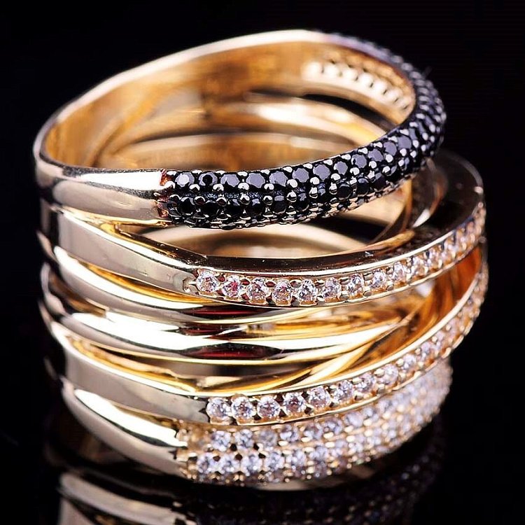 Золота жіноча каблучка к03302 від ювелірного магазину Онікс - 1