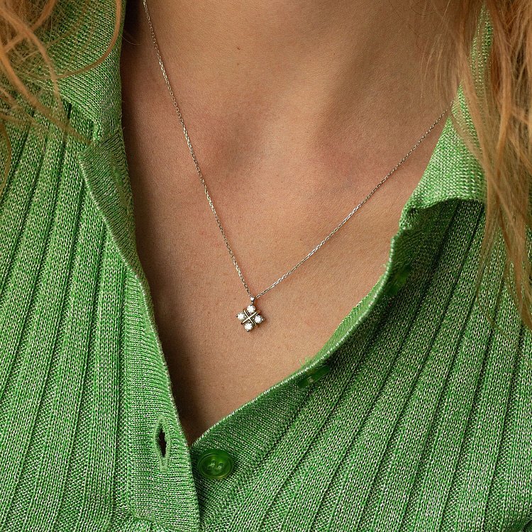 Золотое колье "Клевер" с бриллиантами 734801121 от ювелирного магазина Оникс - 3