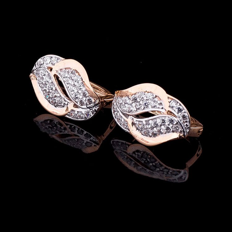 Серьги с фианитами с02867 - 1 Серьги с фианитами с02867 от ювелирного магазина Оникс - 1