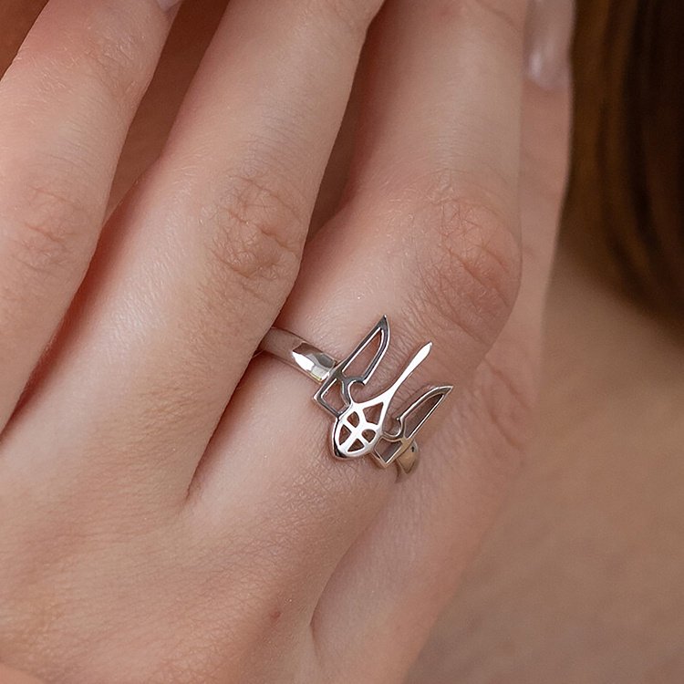 Кольцо "Герб Украины - Тризуб" в белом золоте к07355 от ювелирного магазина Оникс - 5