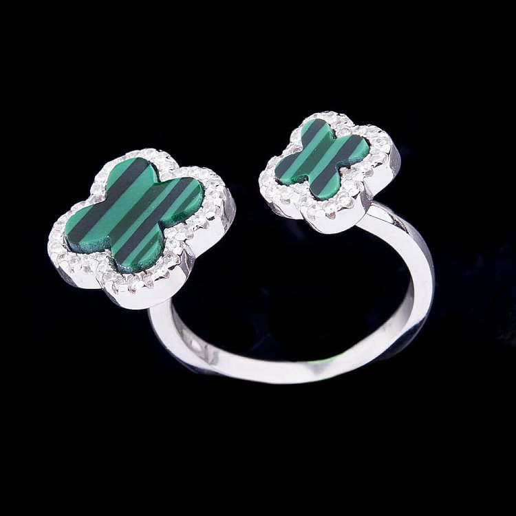 Срібний перстень з малахітом і фіанітами 111748 від ювелірного магазину Онікс - 1