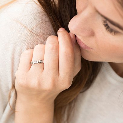 Золота каблучка "Сердечка" (фіаніти) к05595 №4