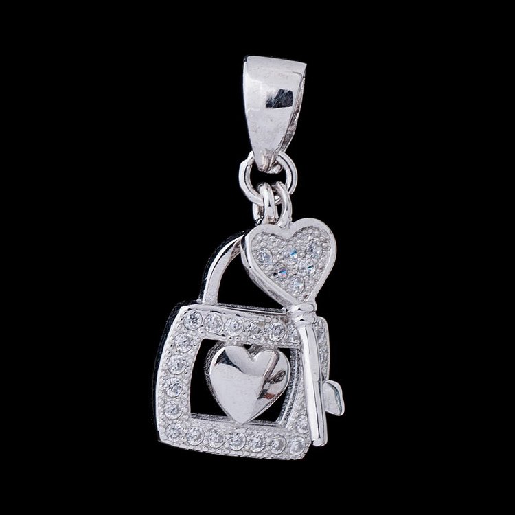Серебряная подвеска "Замочек и ключик" с фианитами 132241 от ювелирного магазина Оникс