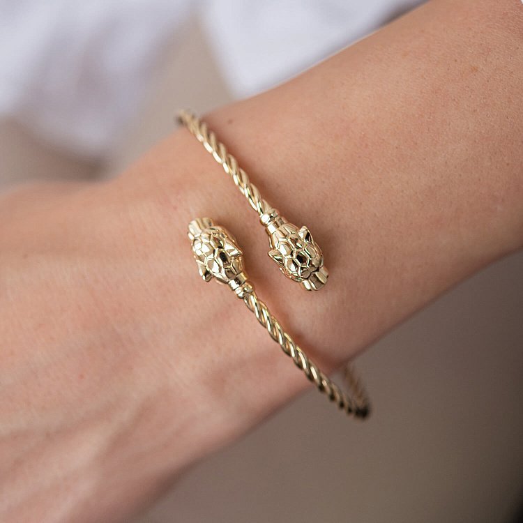 Жесткий золотой браслет "Пантеры" с фианитами б05004 от ювелирного магазина Оникс - 1