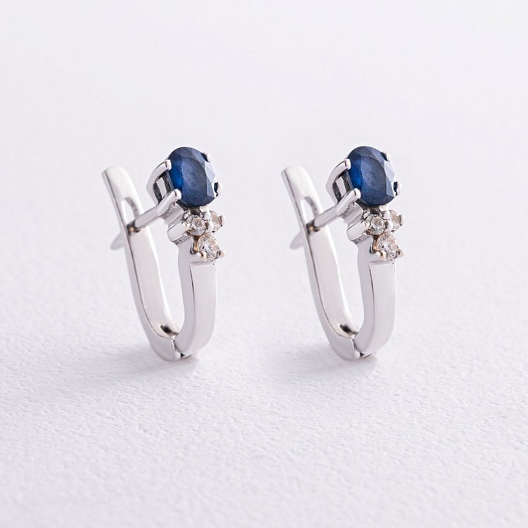 Золотые серьги с бриллиантами и сапфирами с420 от ювелирного магазина Оникс