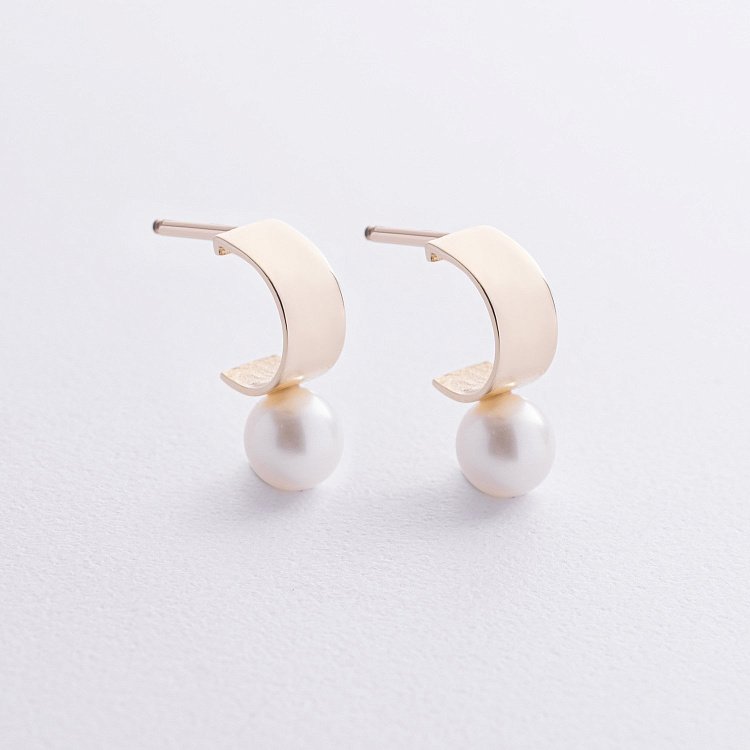 Серьги - пусеты "Дарла" с жемчугом (желтое золото) с09075 от ювелирного магазина Оникс