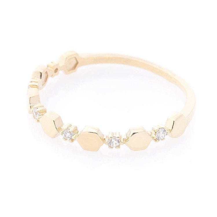 Золотое кольцо (фианиты) від ювелірного магазину Онікс - 1