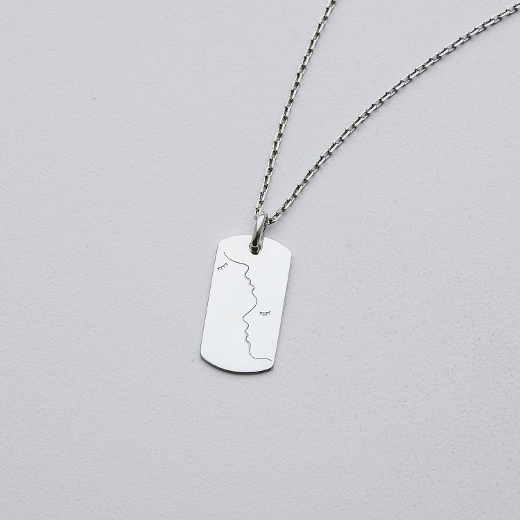 Серебряный жетон "Влюбленные" 133349-м от ювелирного магазина Оникс - 6