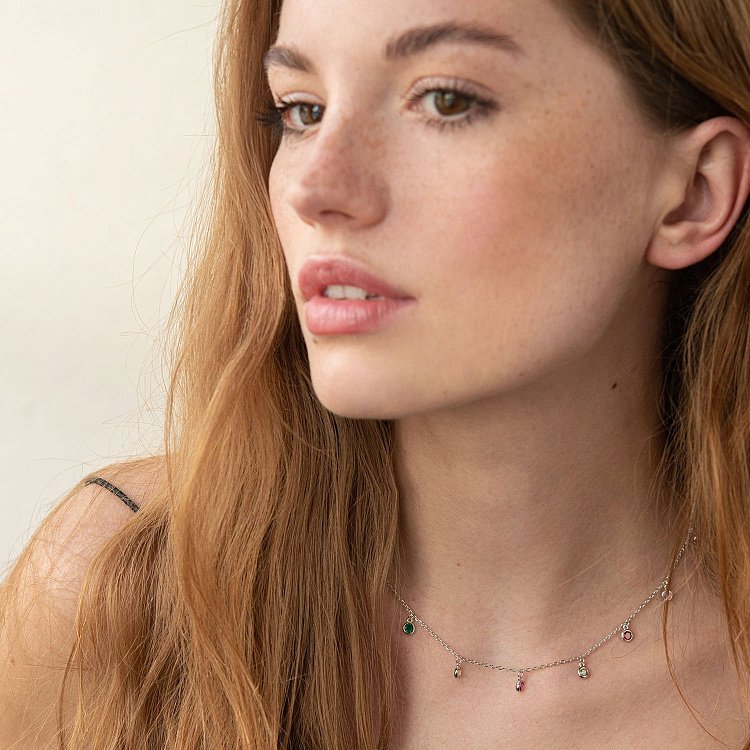 Срібне кольє з різнокольоровими фіанітами 181121 від ювелірного магазину Онікс - 5