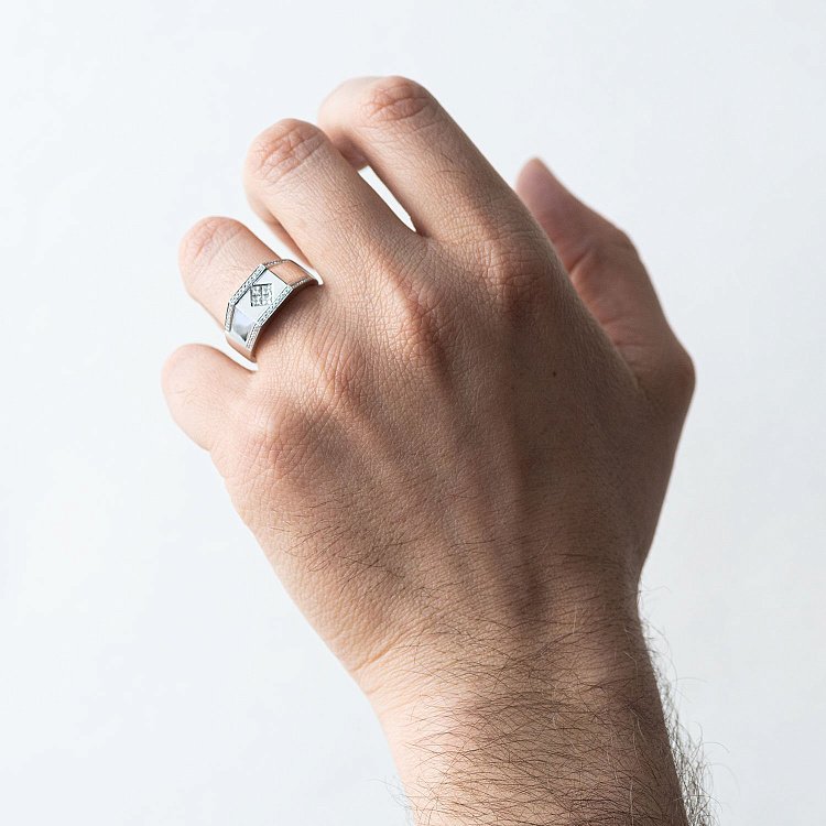 Золотая мужская печатка с бриллиантами к987 от ювелирного магазина Оникс - 1