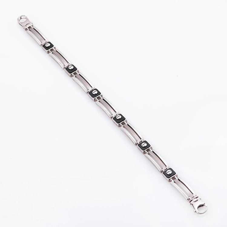 Мужской серебряный браслет с вставкой оникс 14659 от ювелирного магазина Оникс - 1