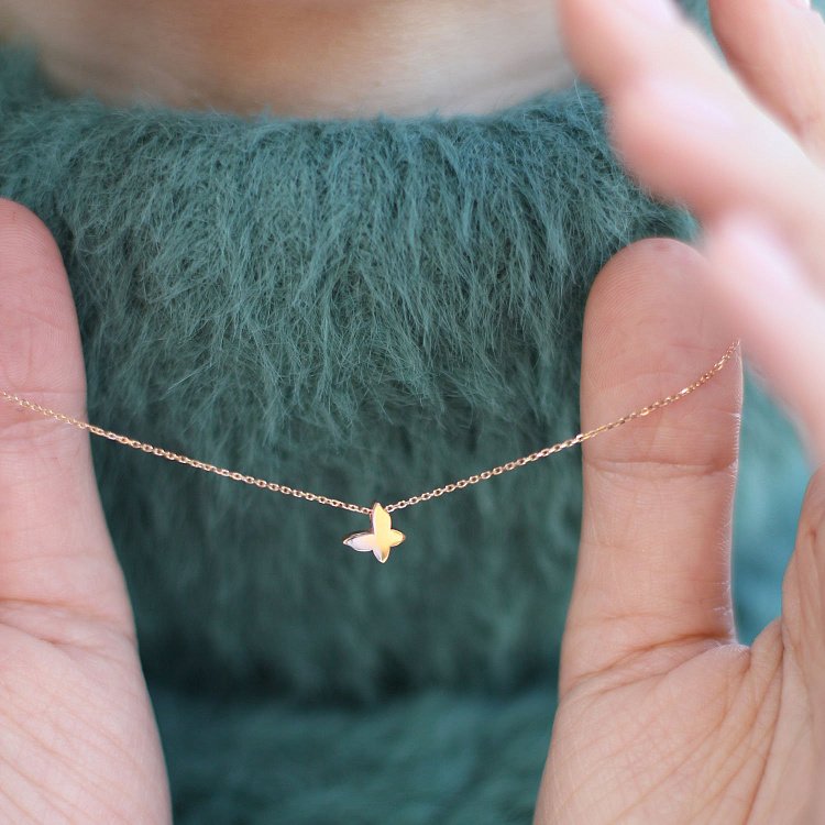 Золоте кольє Метелик кол01544 від ювелірного магазину Онікс