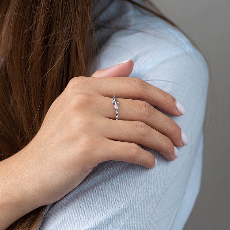 Серебряное кольцо "Розарий" (чернение) 11812 от ювелирного магазина Оникс - 1