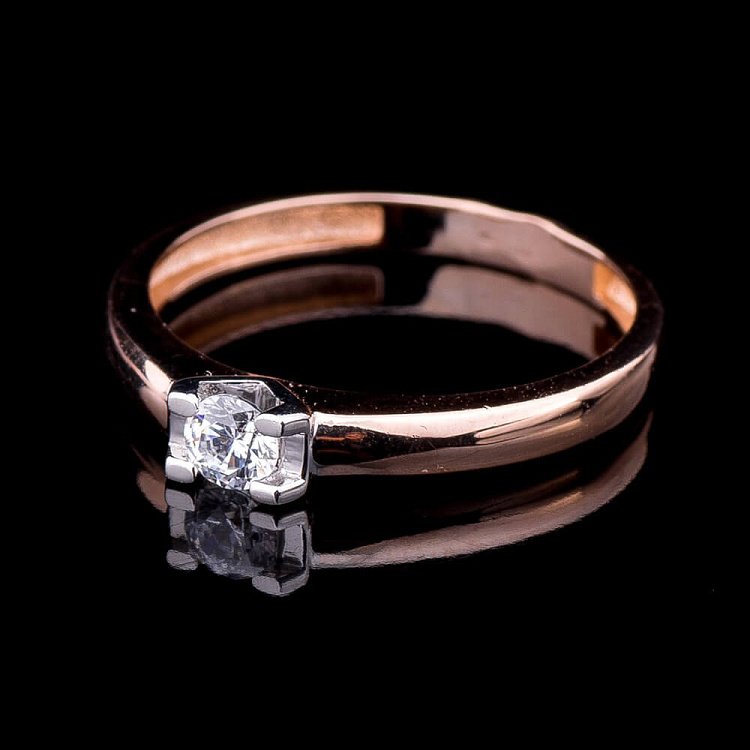 Золотое кольцо (фианит) к03933 от ювелирного магазина Оникс - 3