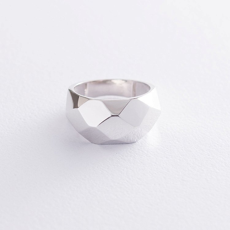 Кольцо "Совершенство" в белом золоте к06537 от ювелирного магазина Оникс