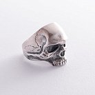 Серебряное кольцо с черепом (чернение) 112192 от ювелирного магазина Оникс - 5
