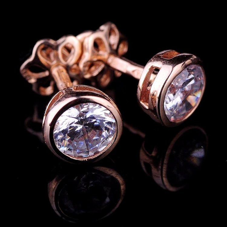 Золотые серьги-пусеты с фианитами с02063 от ювелирного магазина Оникс