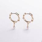 Серьги - кольца "Фантазия" с жемчугом (желтое золото) mini с09628 от ювелирного магазина Оникс