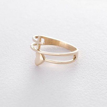 Золотое кольцо с сердечком и крестиком к05453