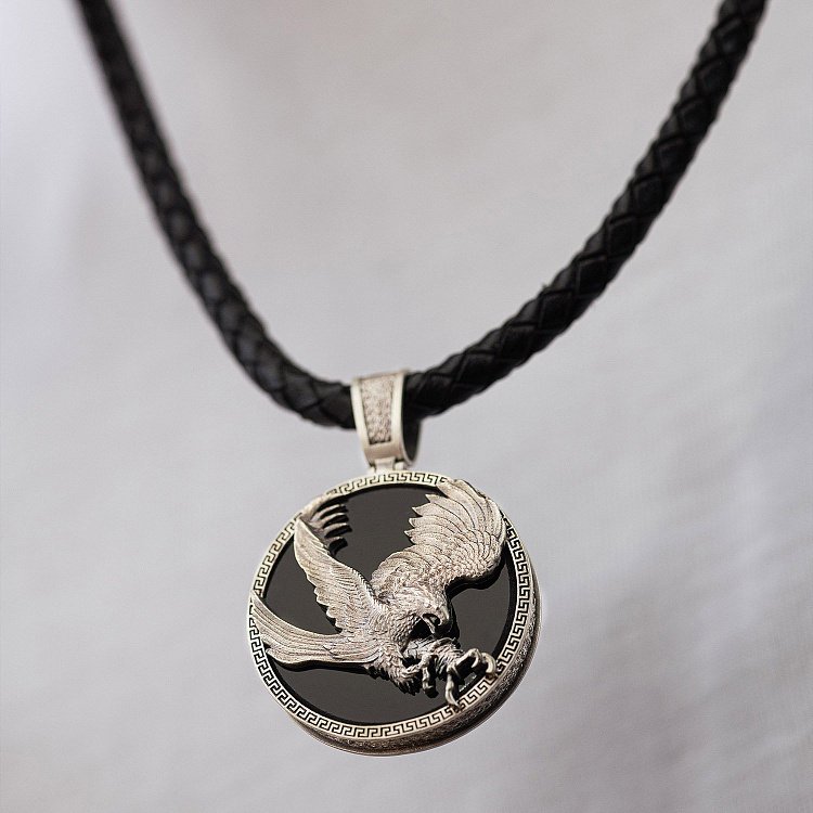 Серебряный кулон "Орел" (оникс) 1250 от ювелирного магазина Оникс - 3