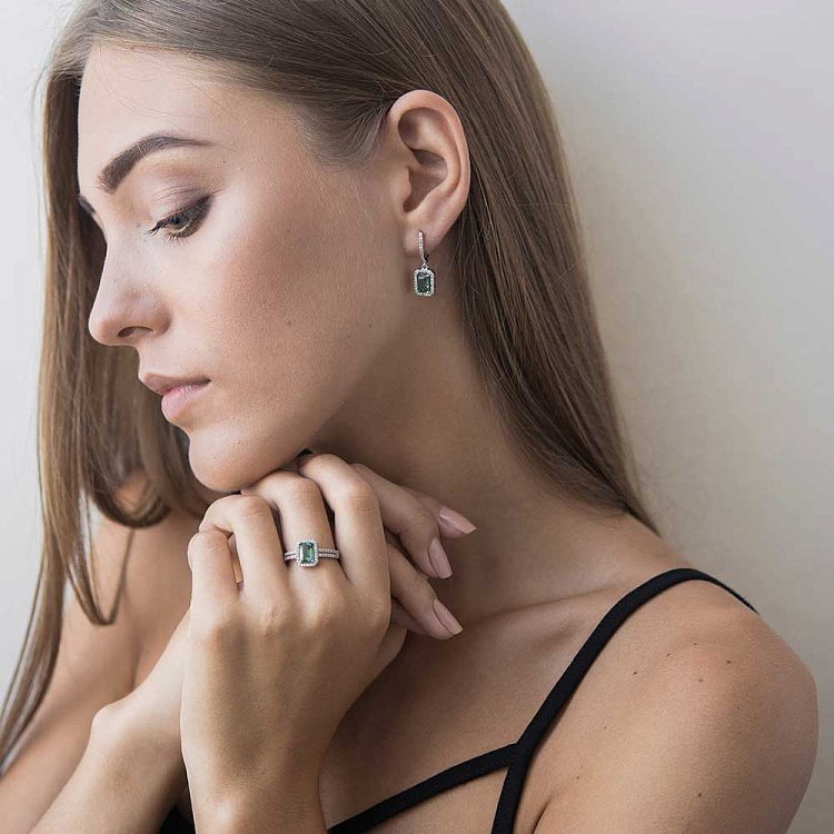 Золота каблучка з празіолітом і фіанітами к04634 - 2 Золота каблучка з празіолітом і фіанітами к04634 від ювелірного магазину Онікс - 2