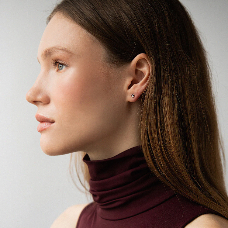 Золотые серьги - пусеты с черными бриллиантами сб0443y от ювелирного магазина Оникс - 7