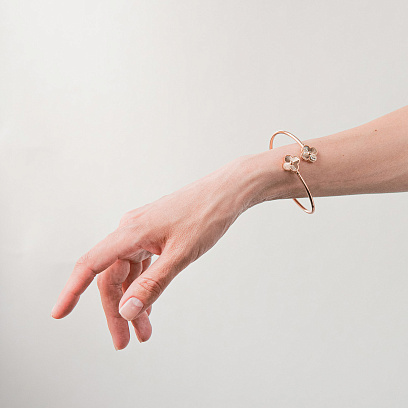 Жесткий браслет "Клевер" в красном золоте б05667 №2