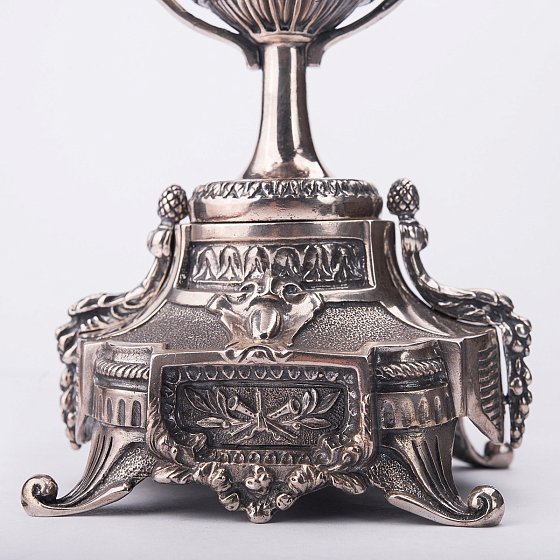 Серебряный подсвечник ручной работы  "Белая ваза" п.мрамор №2