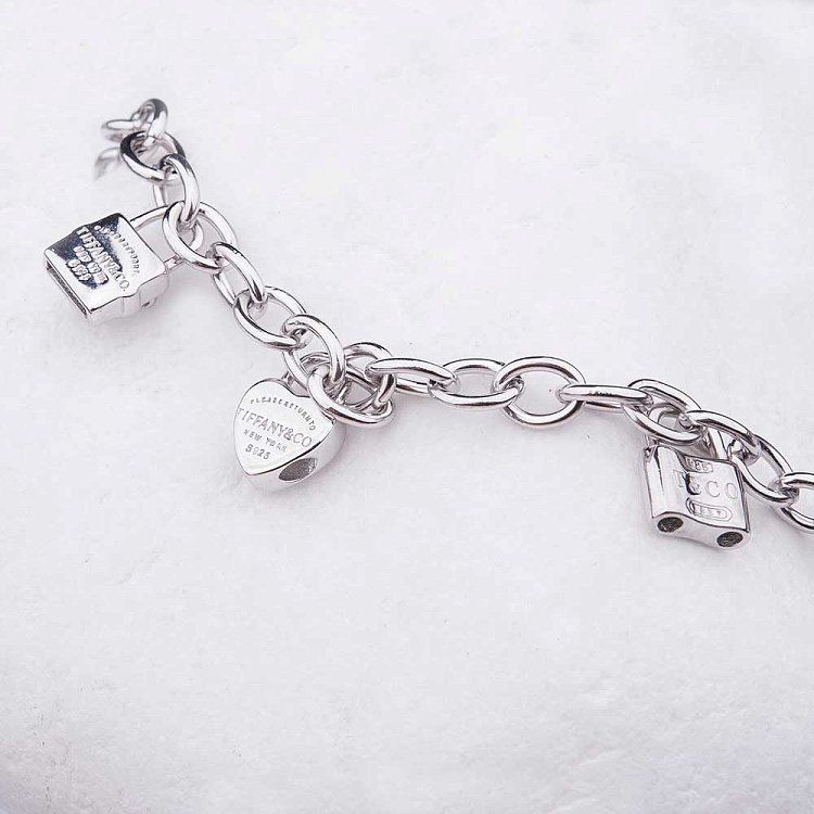 Ексклюзивний срібний браслет 14992 від ювелірного магазину Онікс - 1