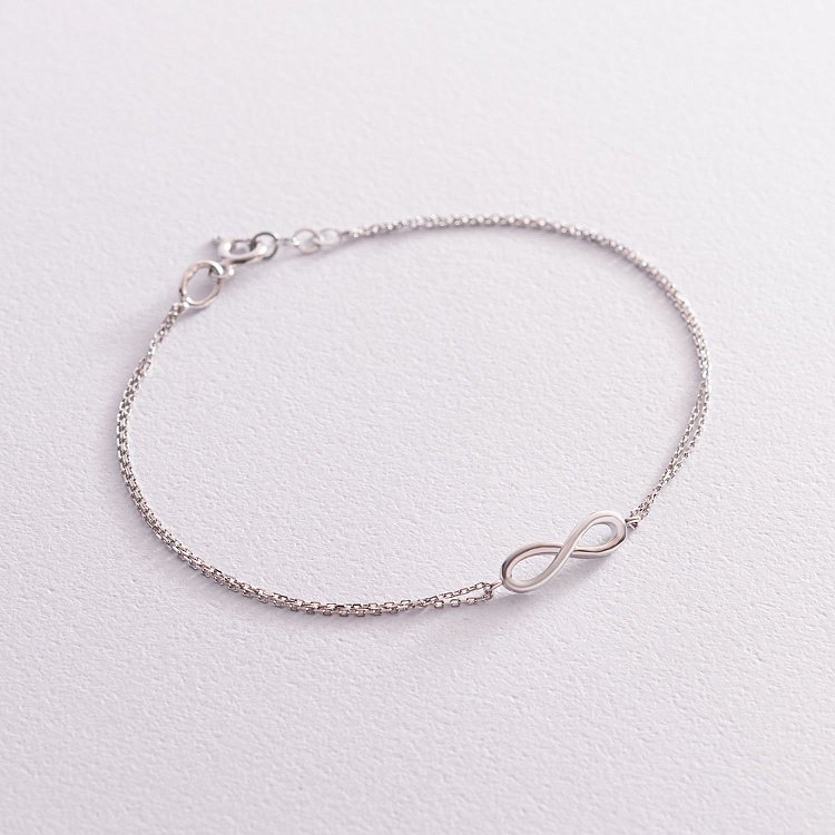 Браслет "Бесконечность" в белом золоте б04855 от ювелирного магазина Оникс