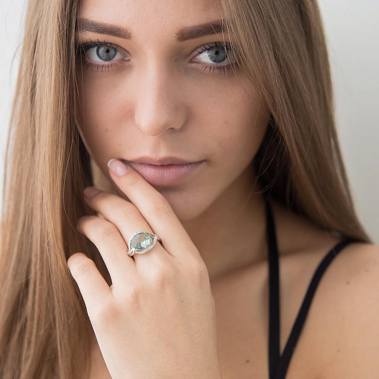 Срібний перстень з фіанітами к11 від ювелірного магазину Онікс