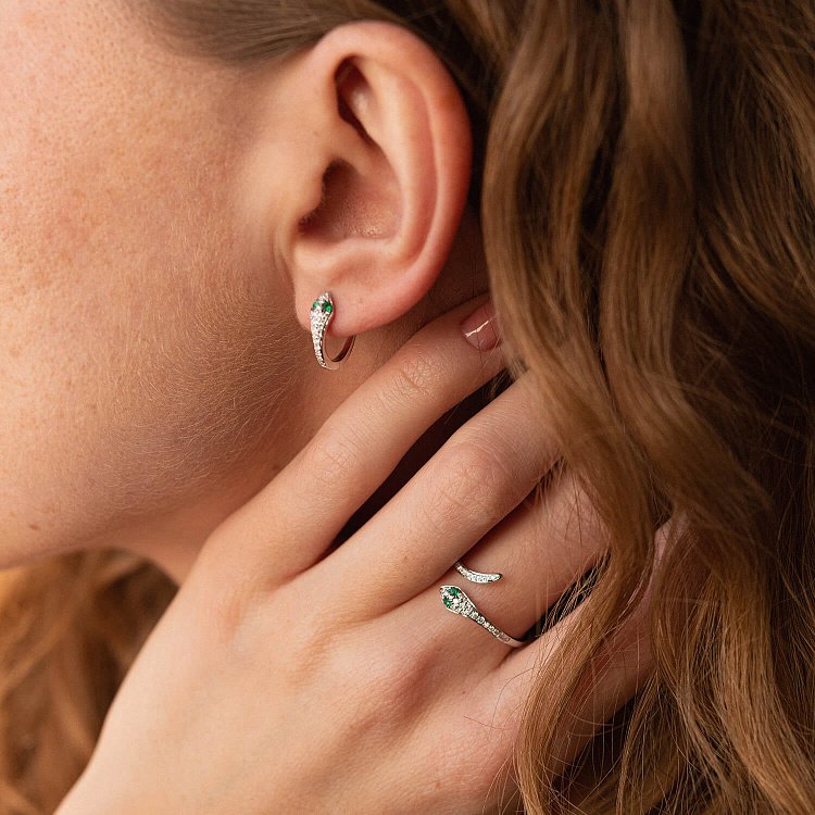 Золотое кольцо "Змея" с бриллиантами и изумрудами кб0449ca от ювелирного магазина Оникс - 7